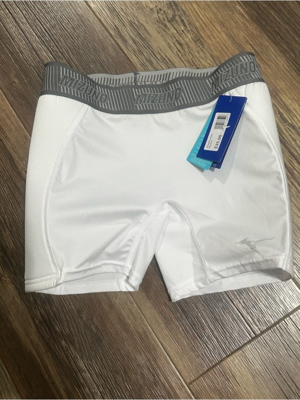 MIZUNO aero vent padded sliders women’s M white gray sliding shorts SOFTBALL NEW